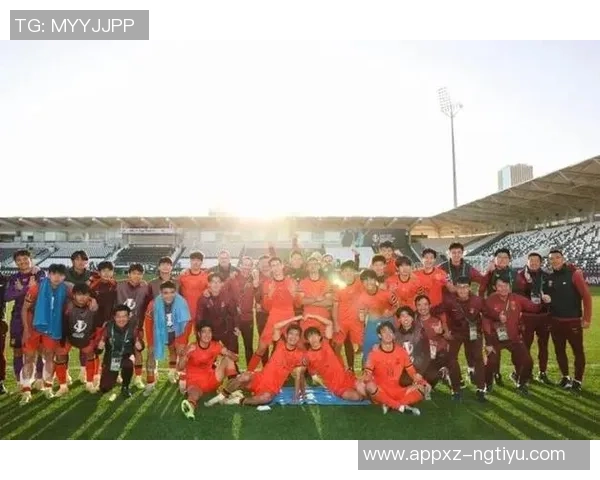 特巴斯强调国足与中超需跻身世界前十中国足球迷人数约占60